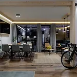 샬레 Mount Center 자코파네